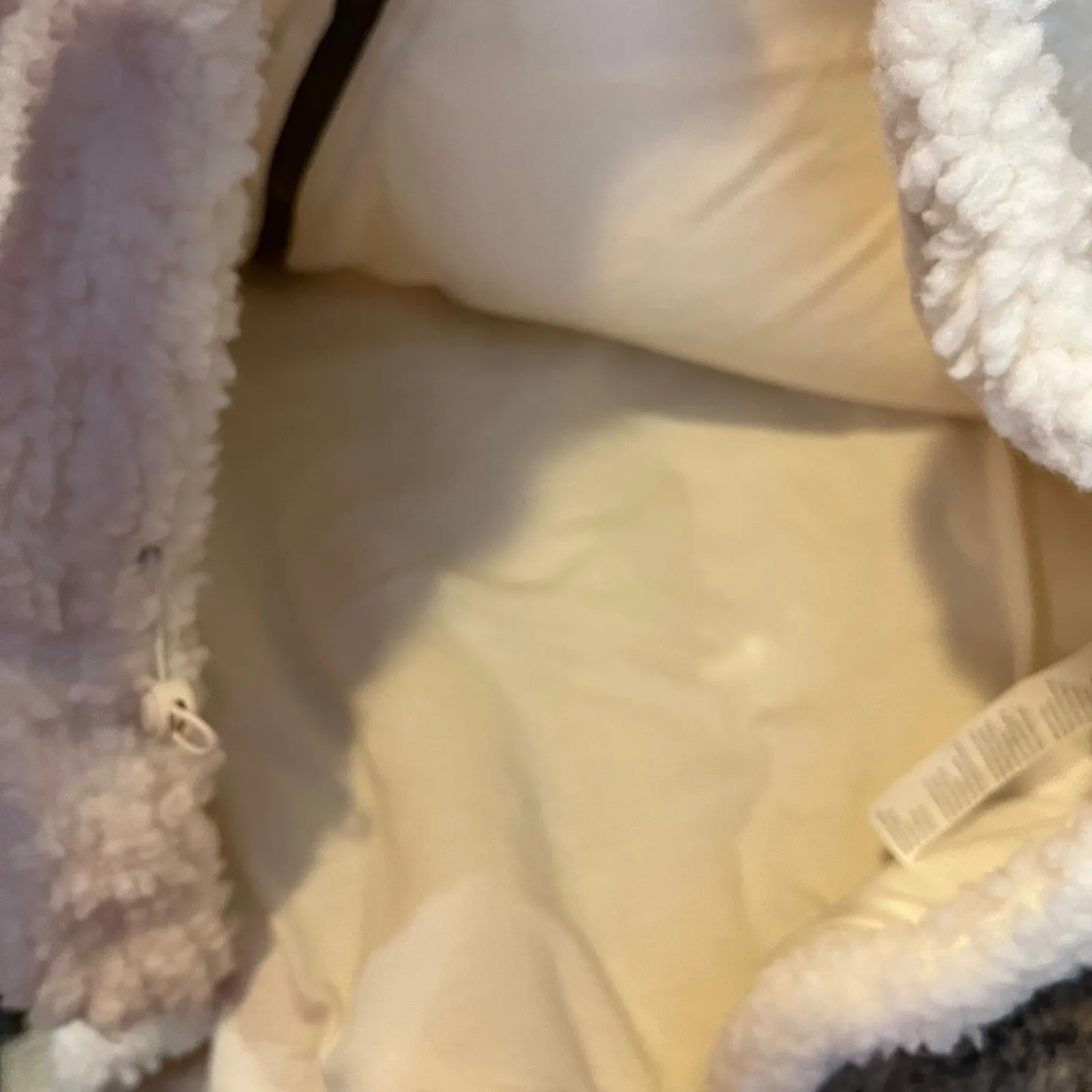 Fabletics Plus Size 1X Rylan Sherpa Jacket Ivory with Olive Pocket - Image 7