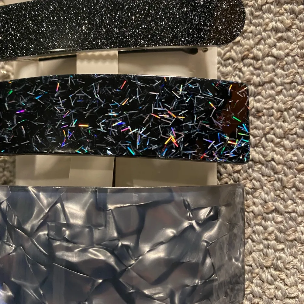 Hair Clip Set - Image 2