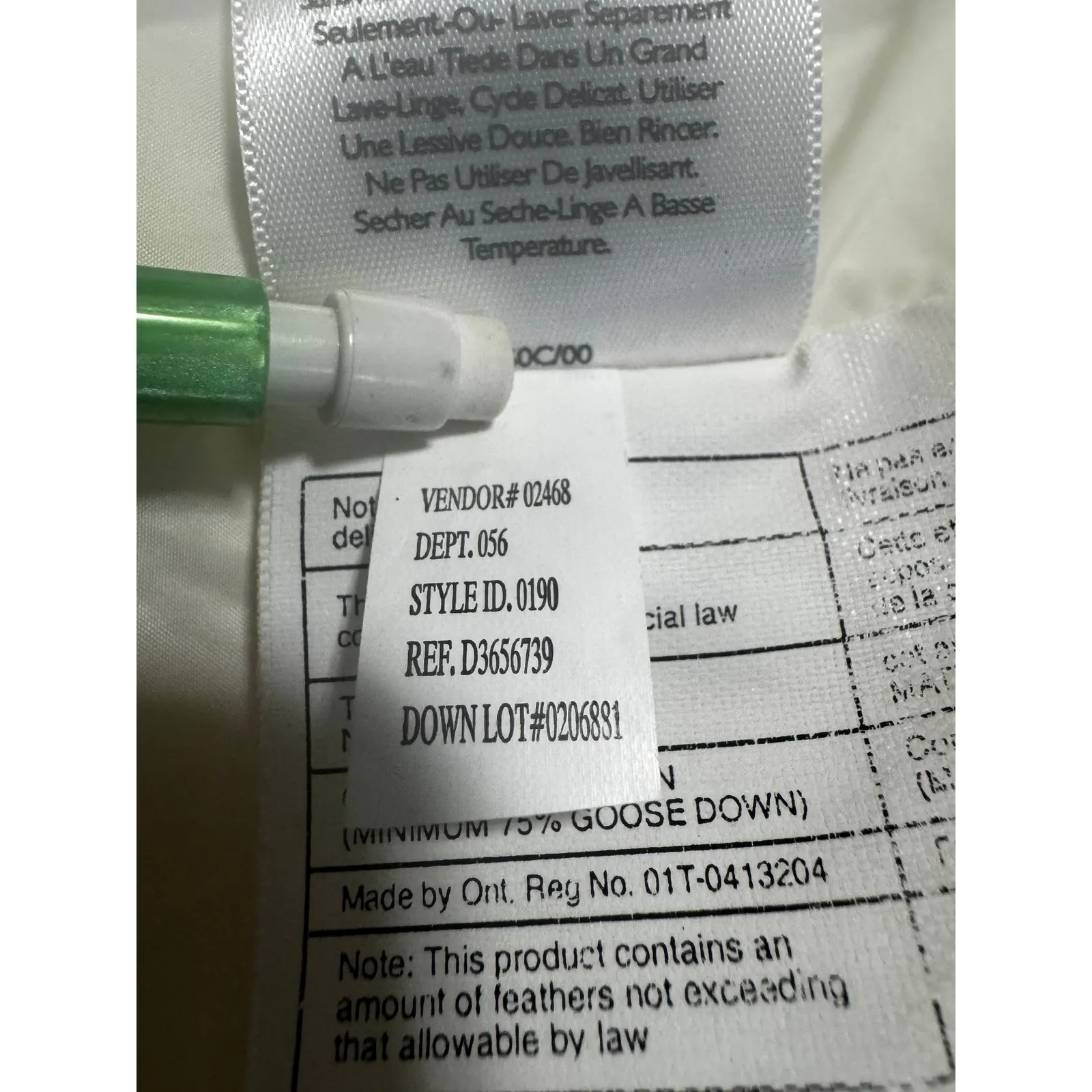 Eddie Bauer Women’s XL White Quilted Goose Down Vest - Image 7