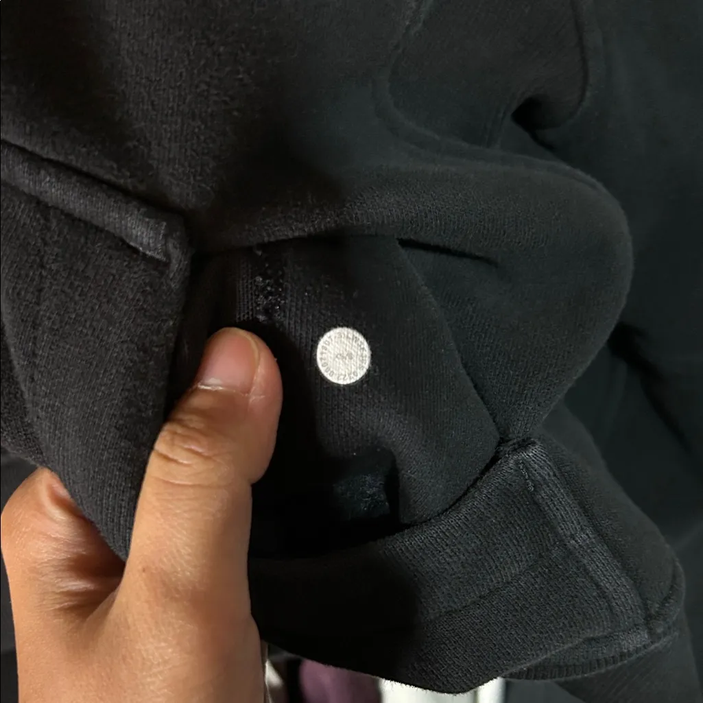 Black Half-Zip Cropped Sweatshirt - Image 3