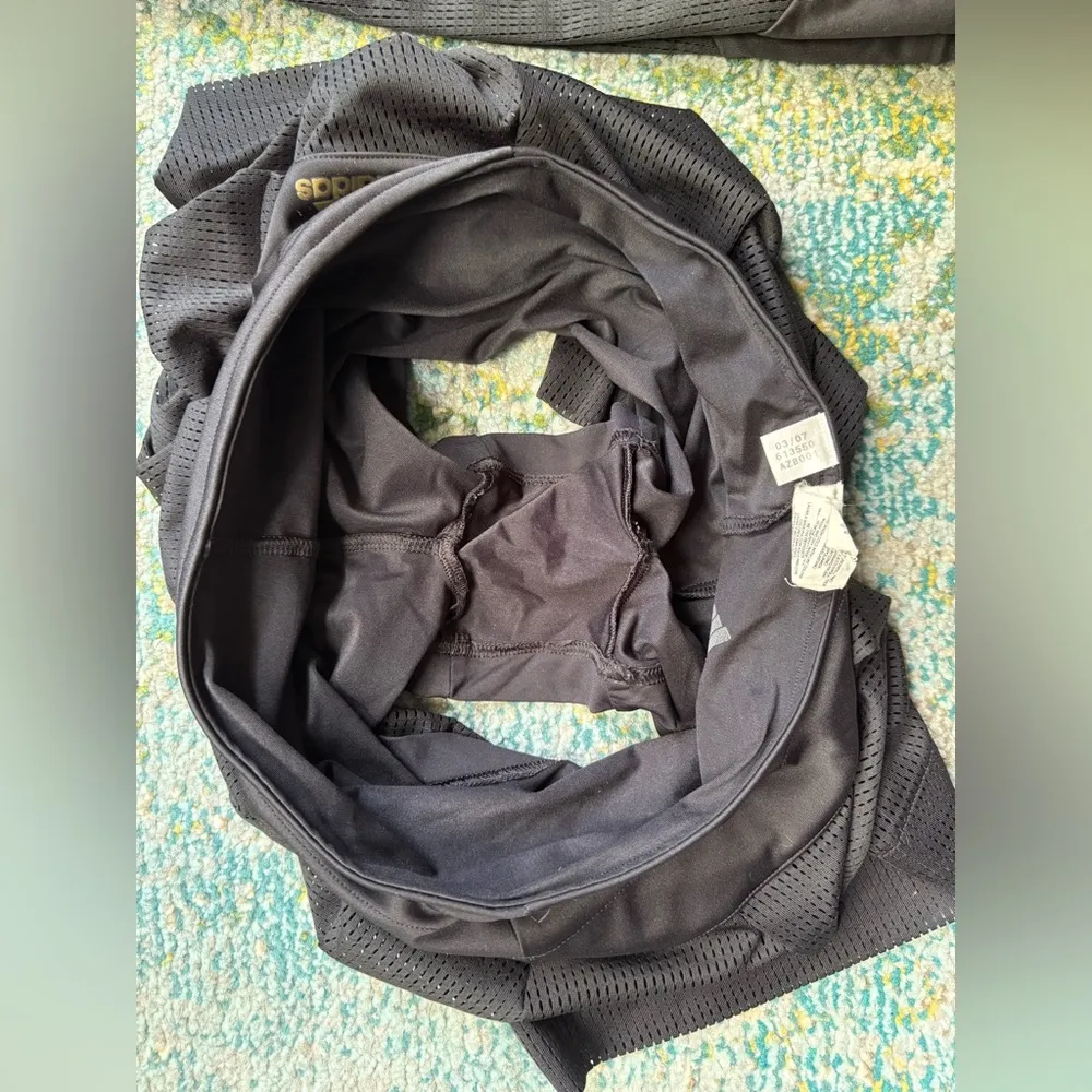 Vintage 2007 Adidas 2-piece black gold mesh tennis skirt and tank, size medium - Image 15