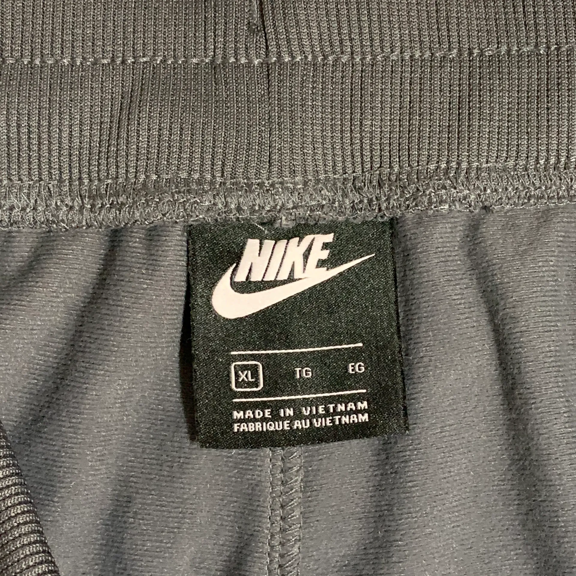 Nike Heritage Track Pants - Image 5