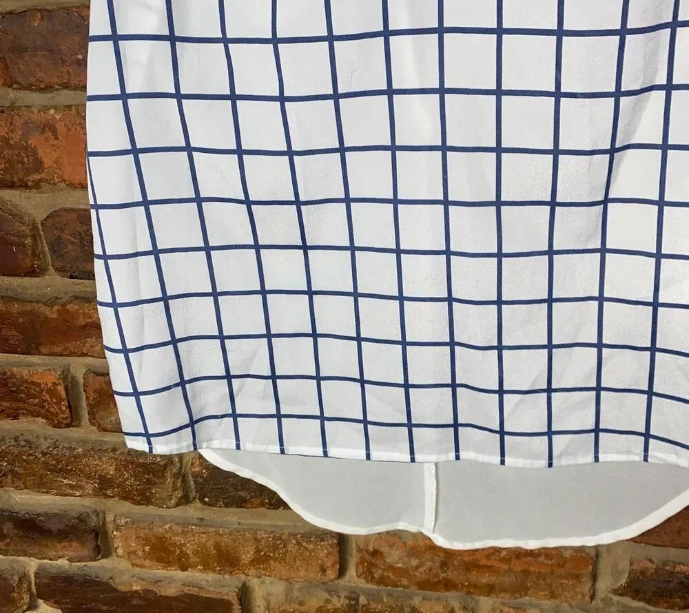 Jealous Tomato White Blue Green Plaid Sleeveless Keyhole Blouse Size Small - Image 3