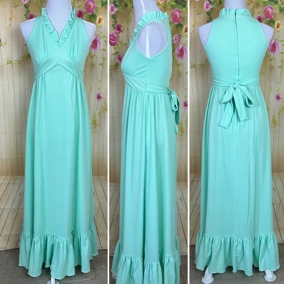 VINTAGE 70s Green Halter Style Dress - Image 2