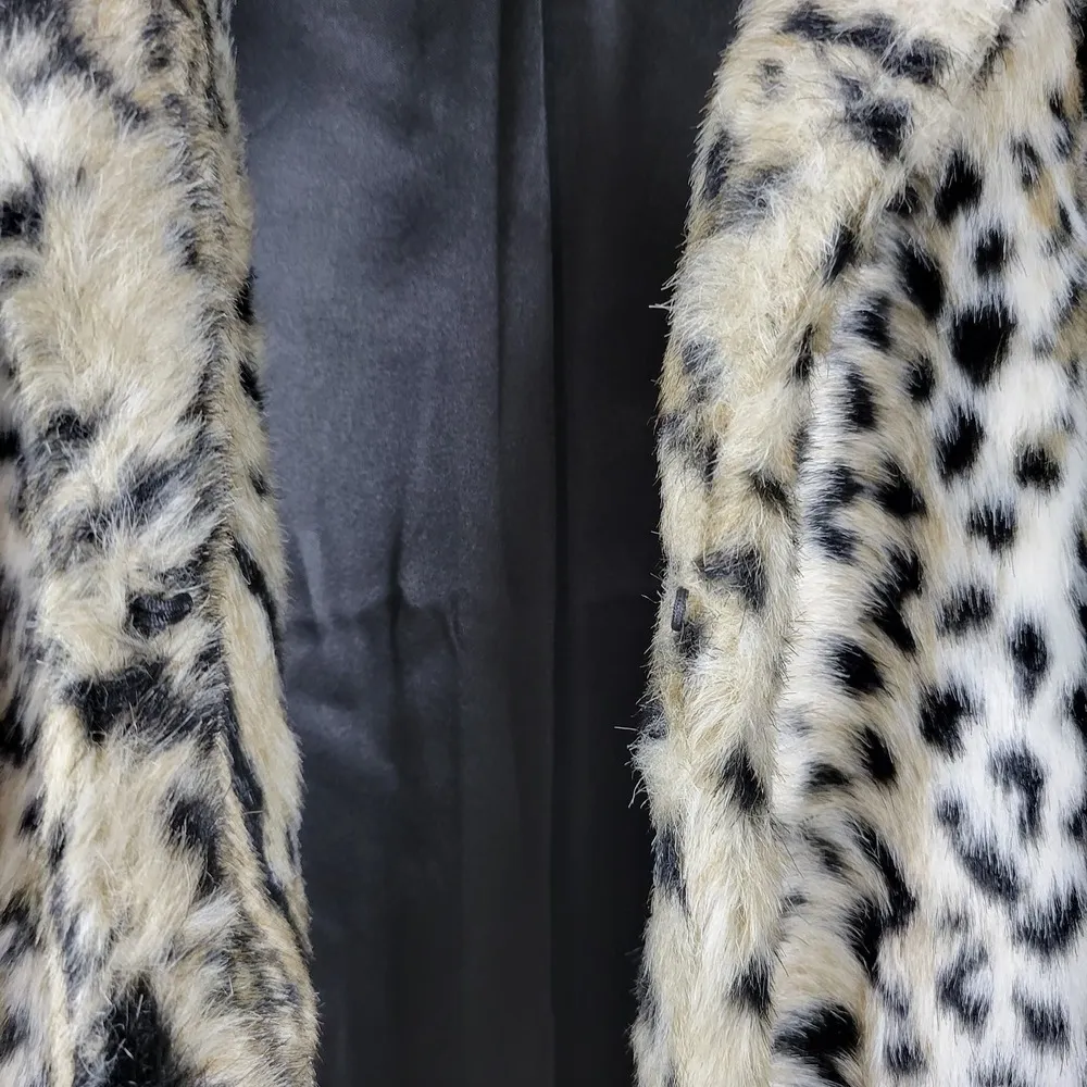 Chico's Womens Jacket Size 1 Cream Black Luxe Cheetah Print Aminal Faux Fur Coat - Image 3