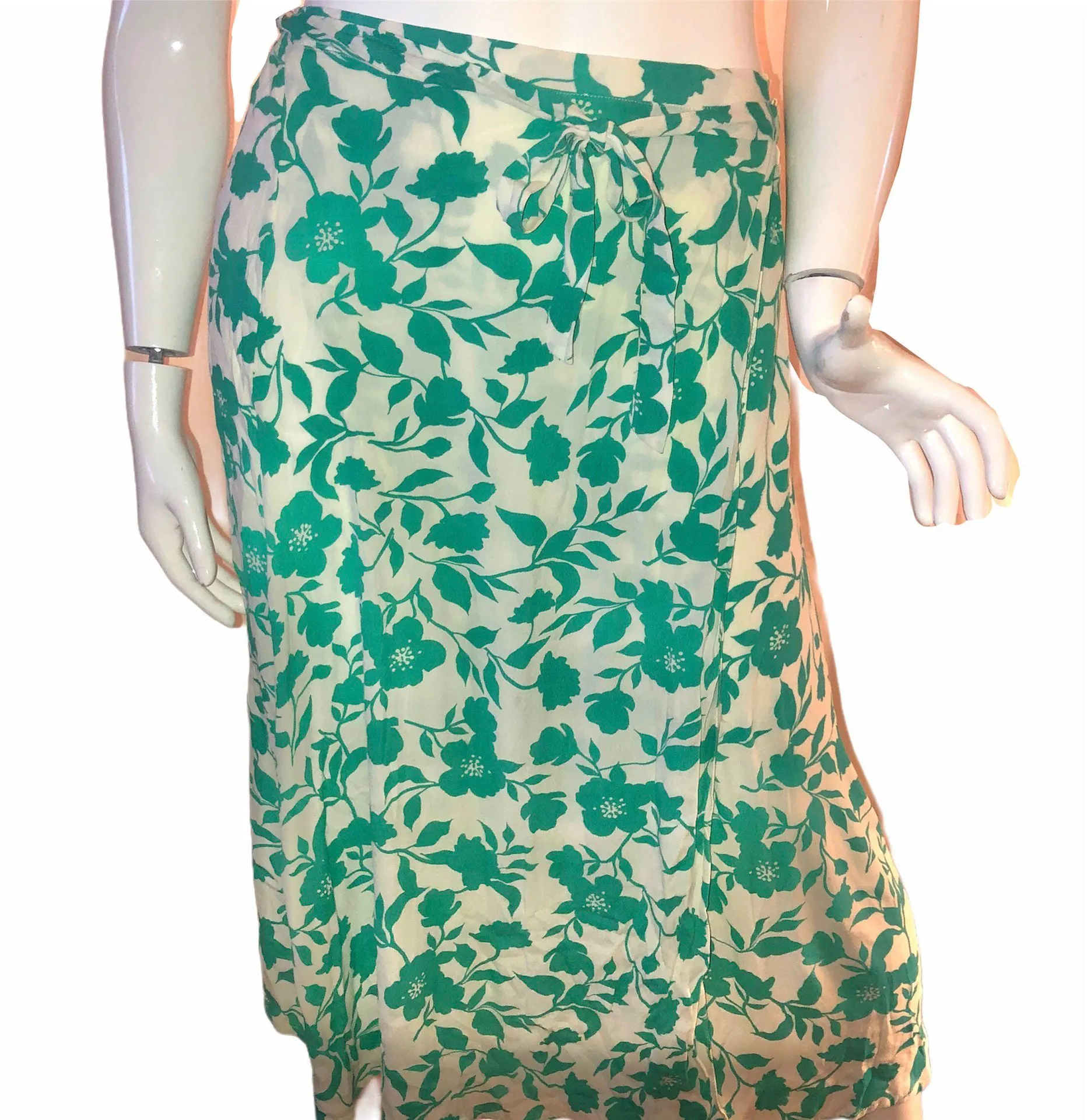 Side Tie Floral Skirt - Image 5