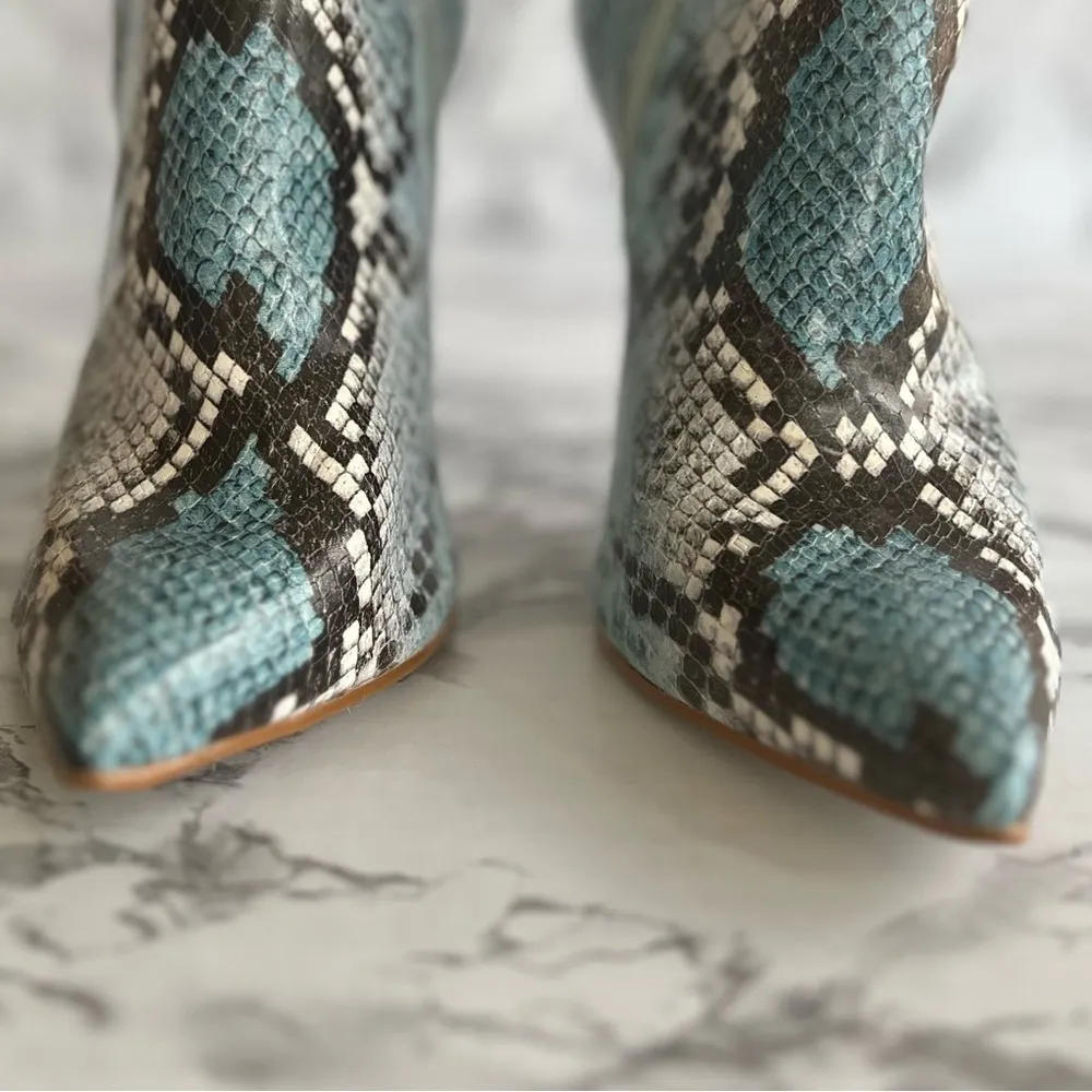 Steve Madden Decoy Booties Heels Snakeskin Print Blue 6 Cocktail Party Glam Mod - Image 7