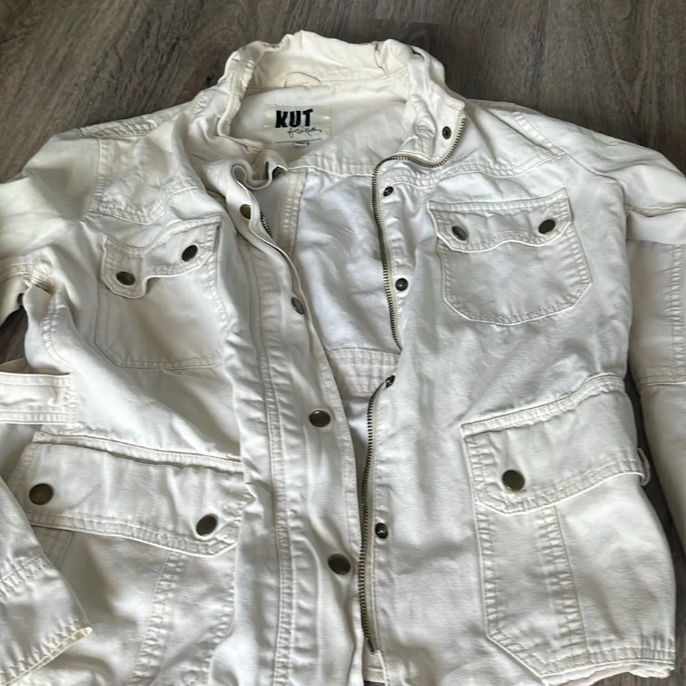 Kut From the Kloth White Jacket Size Large - Image 8