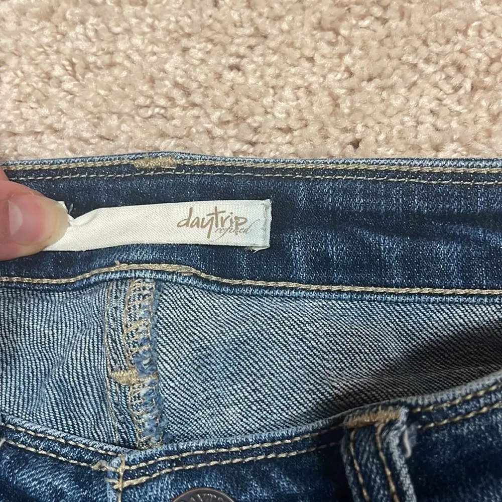 Daytrip Refined Distressed Lynx Ankle Skinny Stretch Blue Denim Jeans - Image 3