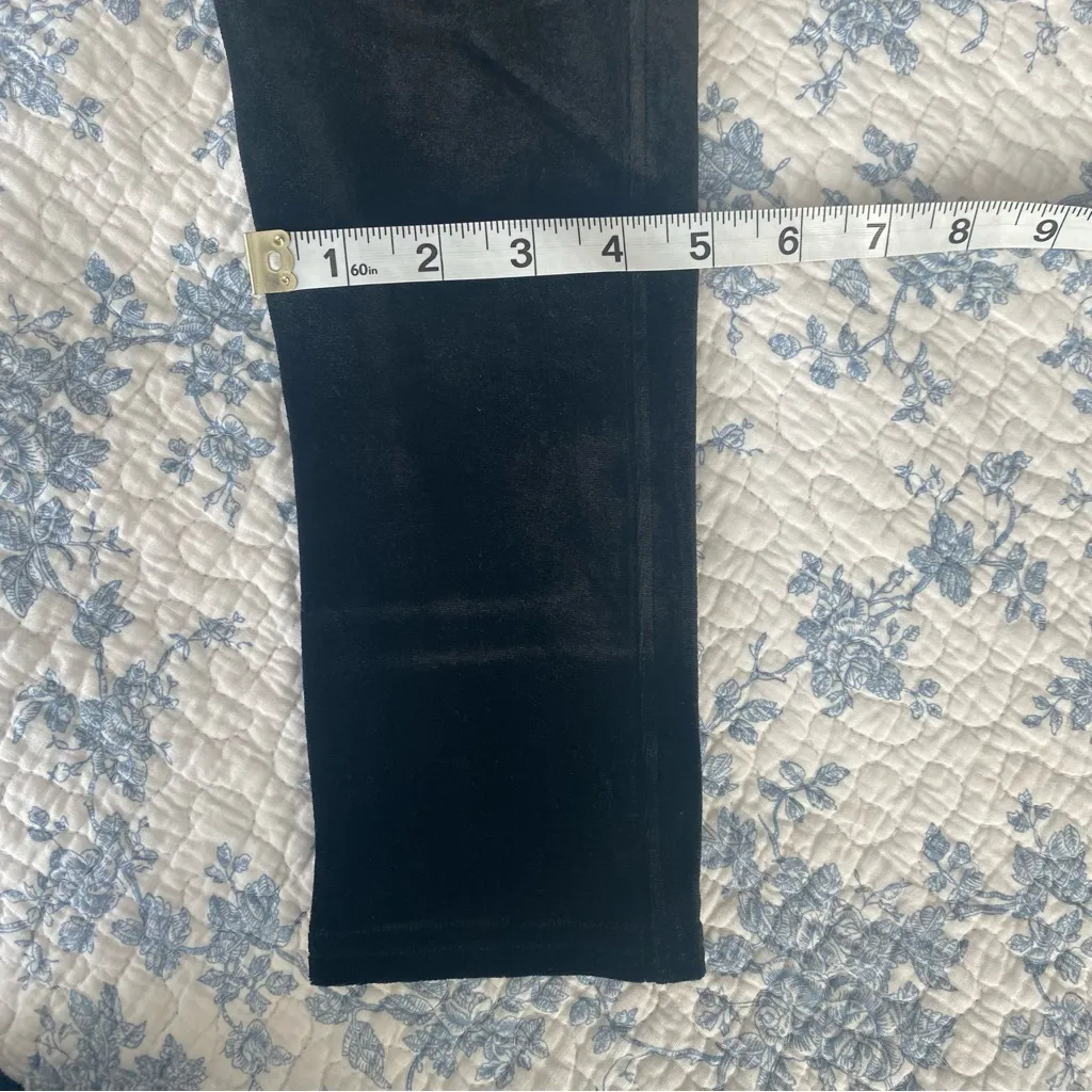 Spanx Black Velvet Leggings Size Large - Image 10