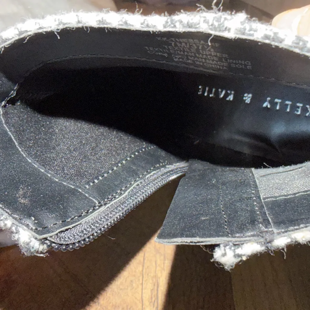 Kelly and Katie Black and White Houndstooth Ankle Boots Shine and Shimmer size 7 - Image 2