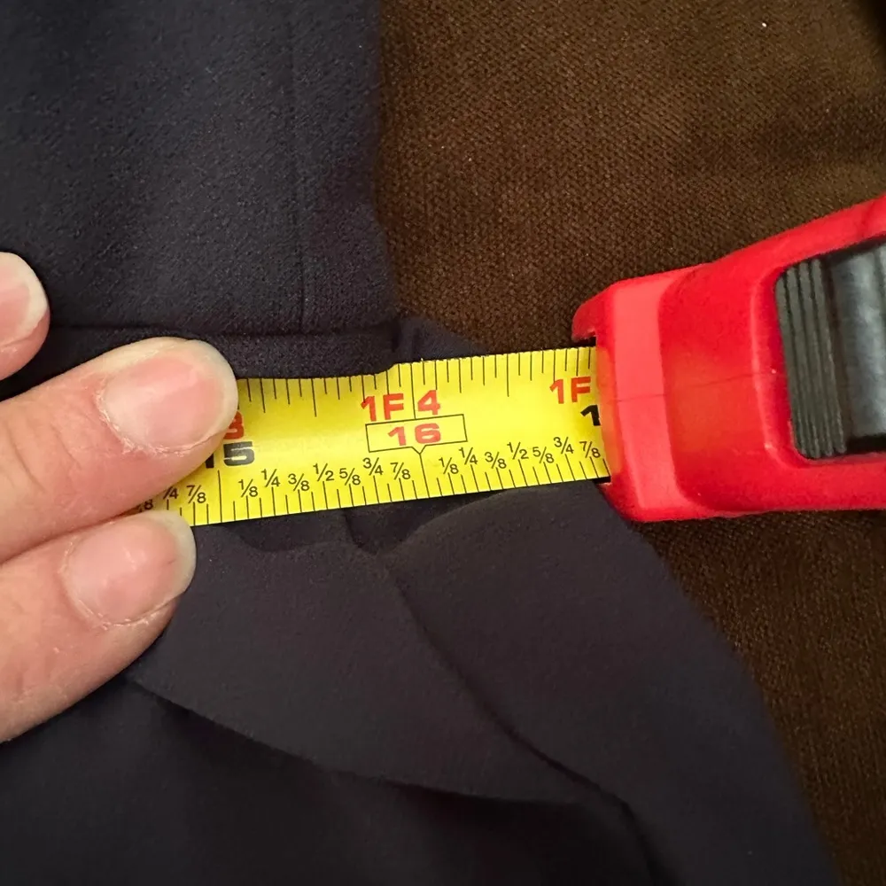 Adrianna Papell Navy Blue Off-the-shoulder neckline gauzy chiffon skirt … - Image 15