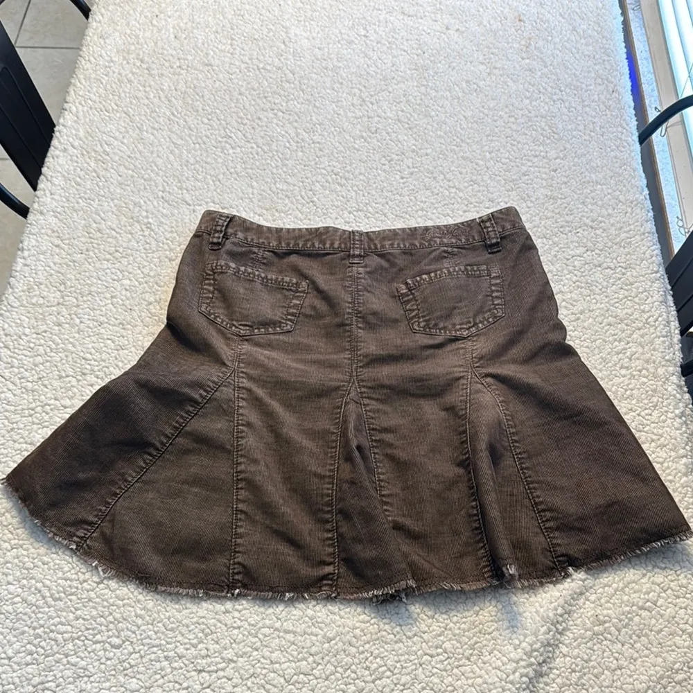 Guess 90’s Brown Tan Mini Fit and Flare Corduroy Skirt - Image 3