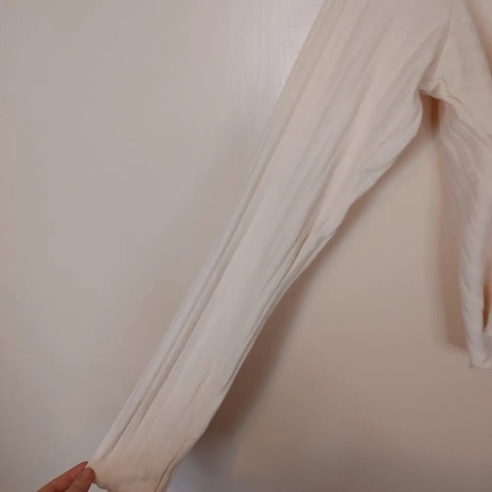 Princess Polly Light Cream Size 8 Deep V Cut Wrap Long Sleeve Crop Top Fesival - Image 6