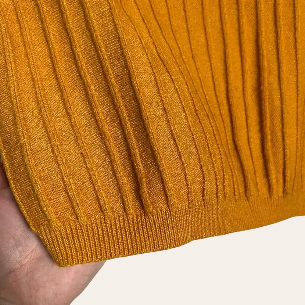 Revolve Lovers + Friends Mustard Yellow Turtleneck Crop Sweater Size Medium - Image 4