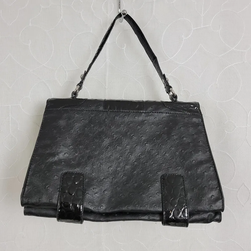 Guess Womens Shoulder Bag Black Ostrich Embossed Faux Leather Accordion Clutch - Image 15