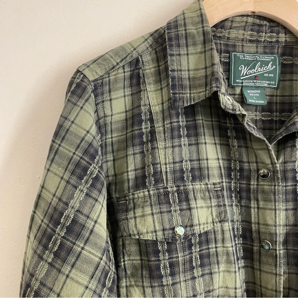 Woolrich Green Plaid Button Down Shirt Petite L - Image 4