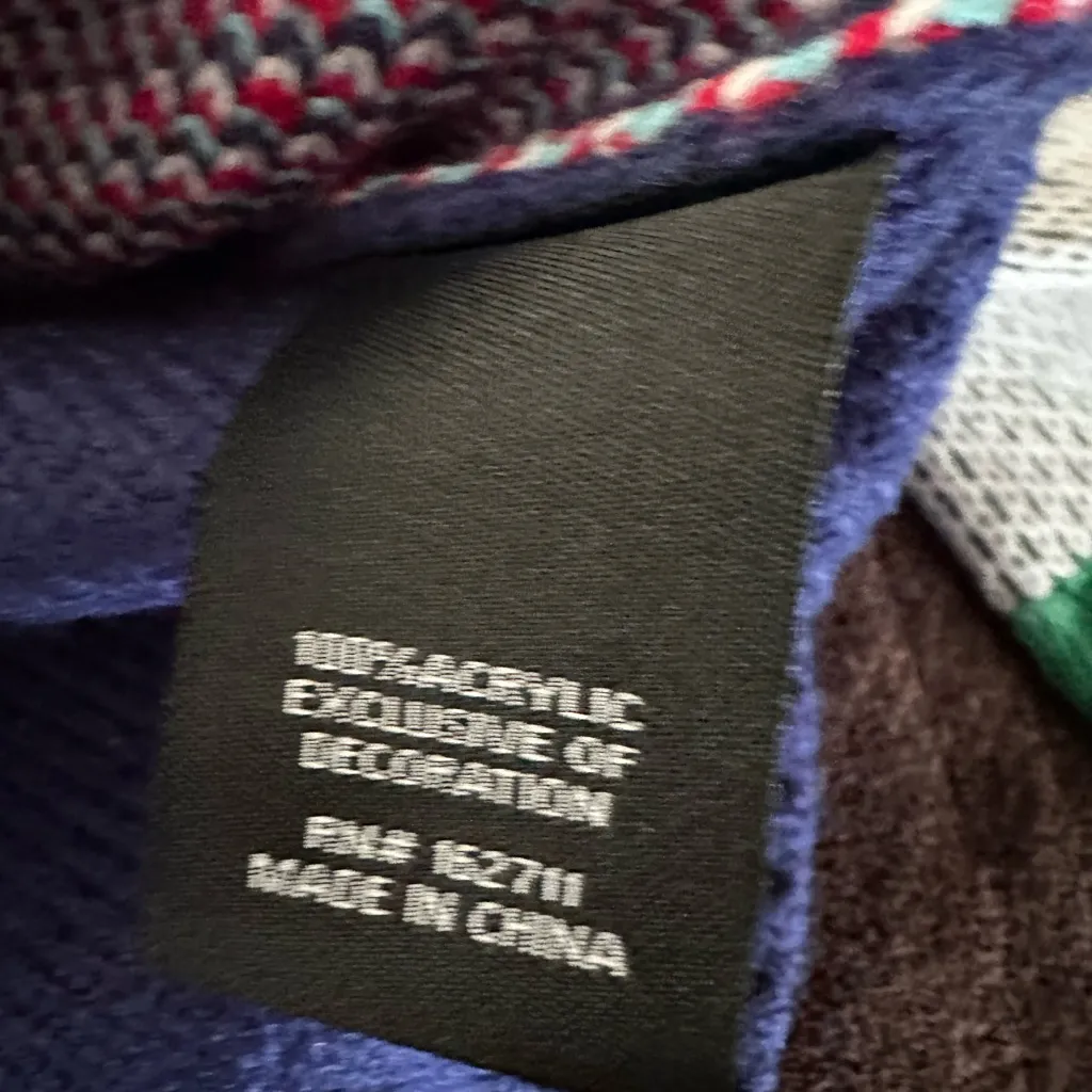 33 Degrees Sz: XS Alpine Down Hill Ski Winter Trees Snow Holiday Pompom Sweater. - Image 7