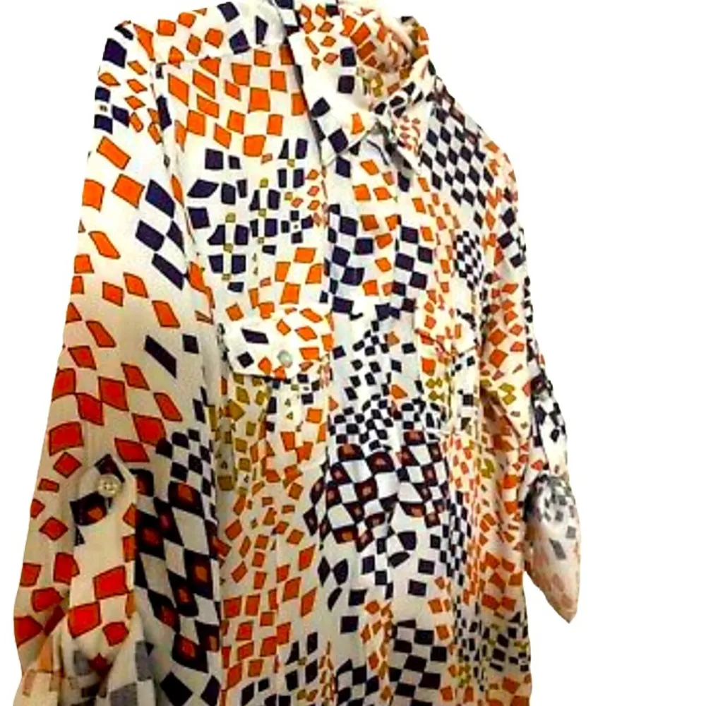 CAbi Haut M Chemisier Rayon Grand Prix Tunique Tab Blouse - Image 4