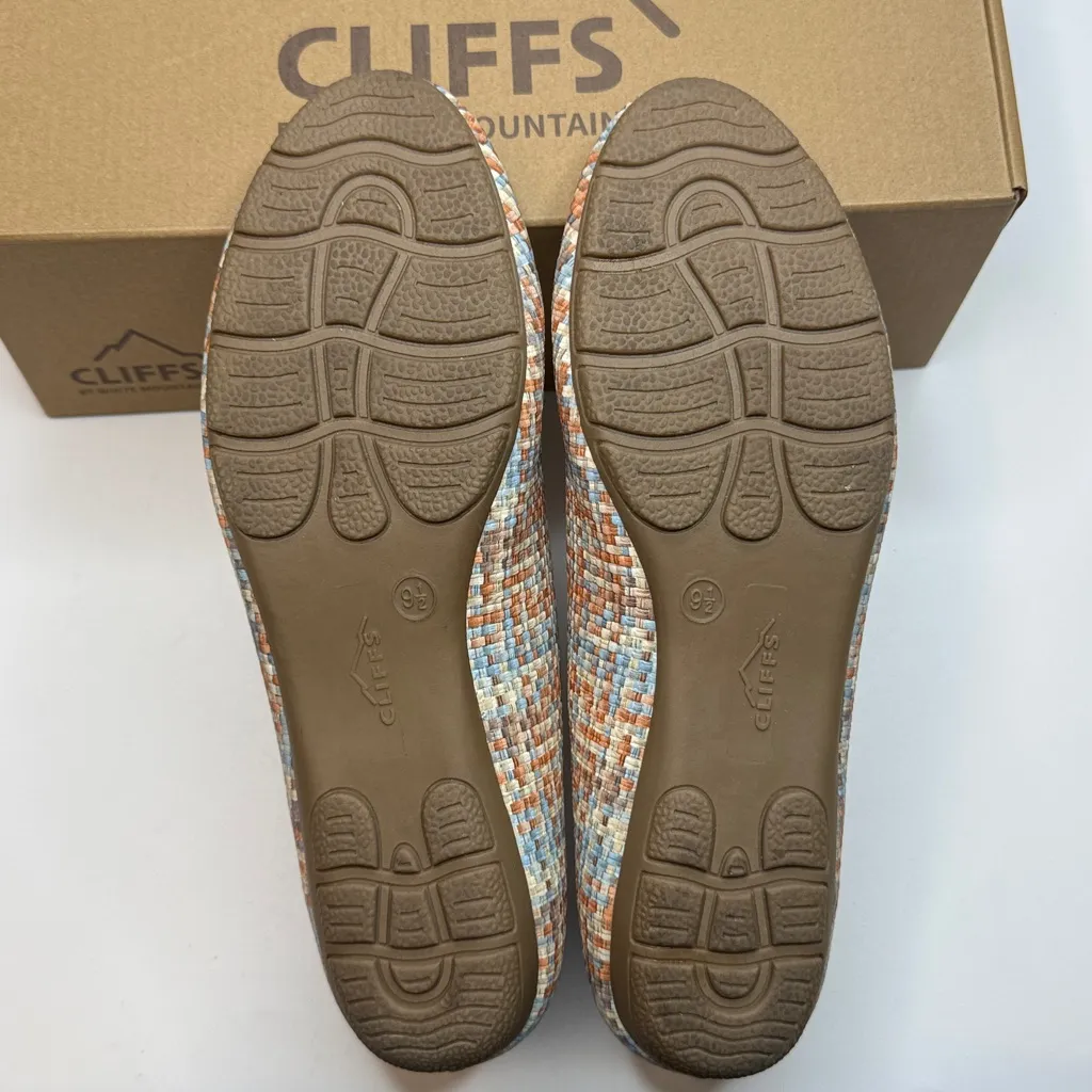Cliffs White Mountain Gutsy Loafers - Image 12