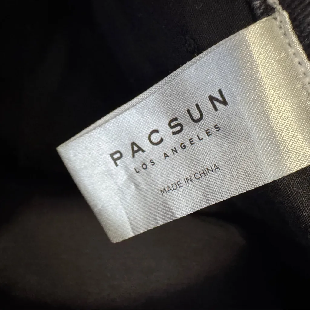 Pacsun Black Denim Mom Jean Shorts Women’s 24 Festival Summer Beachy Vacation - Image 5