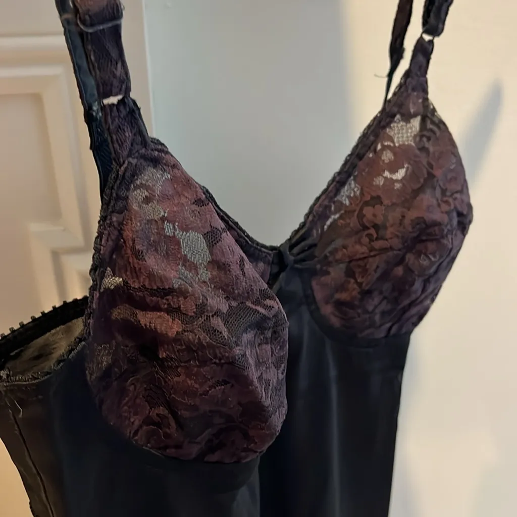 Hollywood Vassarette vintage slip size 34A - Image 3