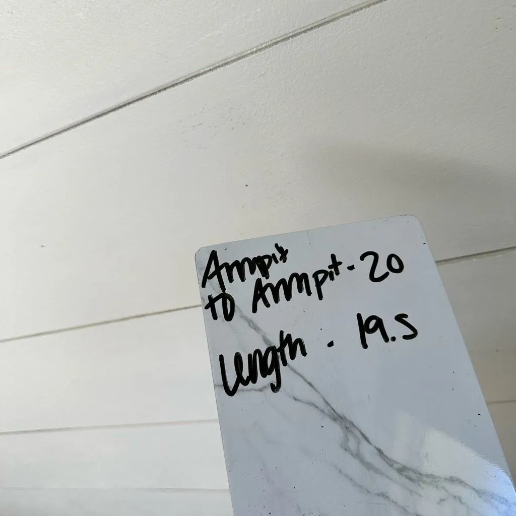 Calvin Klein Women’s Logo Cropped Sweatshirt - Image 6