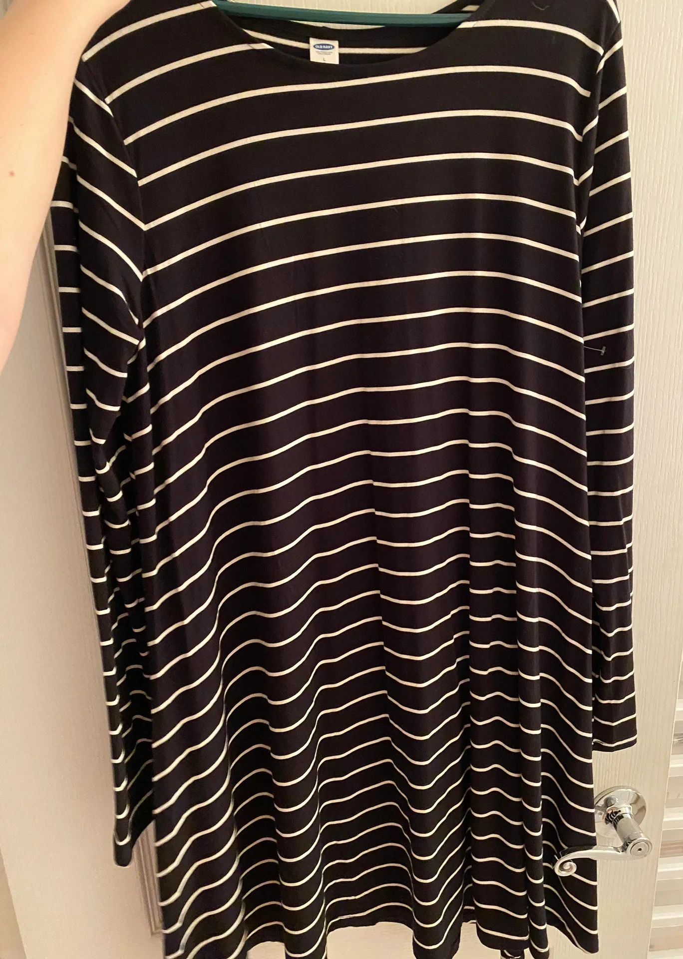 Old Navy striped dress - Image 2