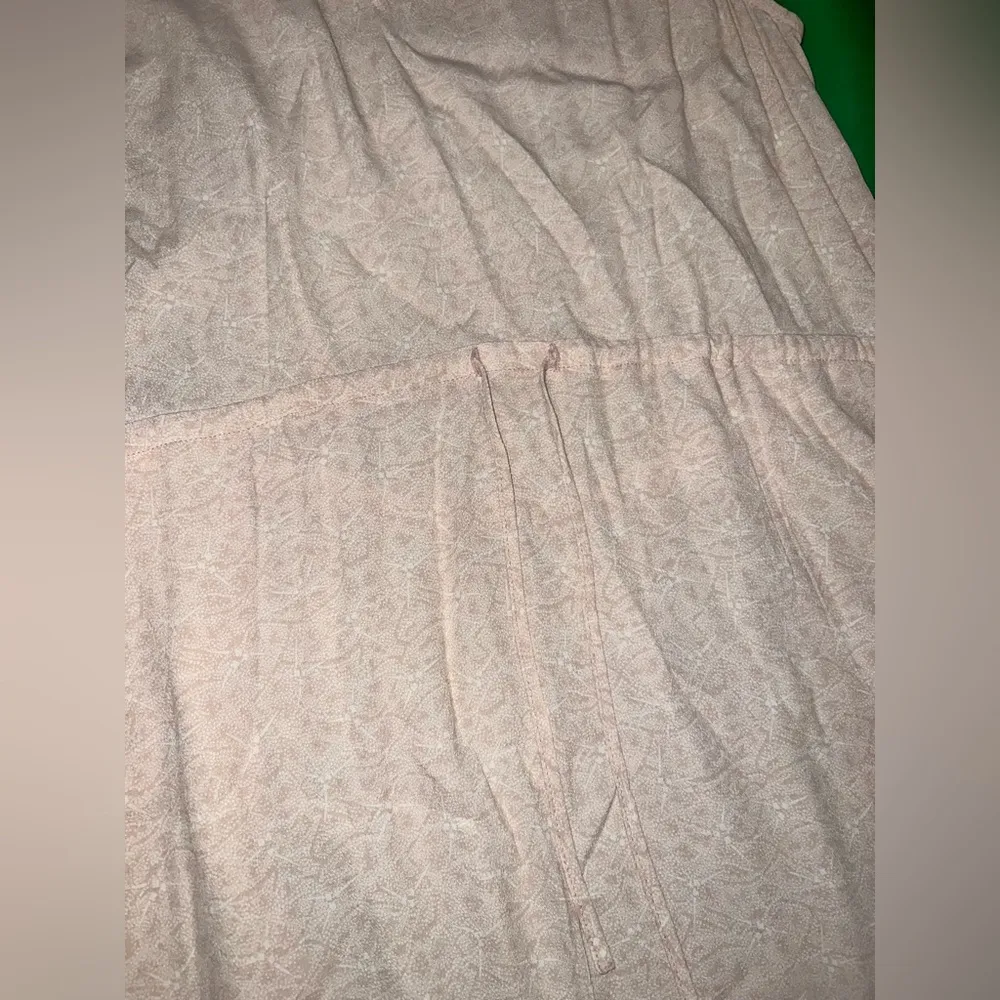 Treasure & Bond Cream and Pink Dress size Small - Image 5