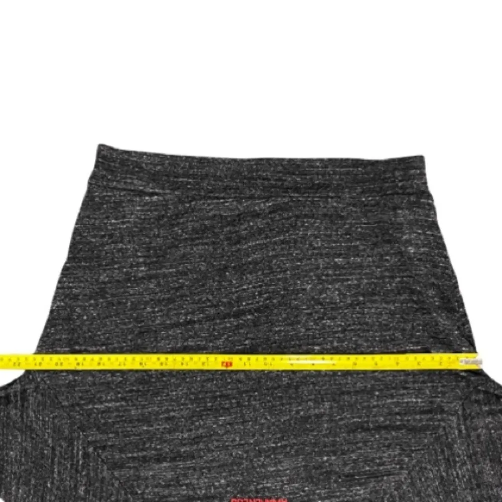 Obey Awareness Women’s 2011 Keep A Breast Crop Long Sleeve T Shirt‎ Size Medium - Image 4