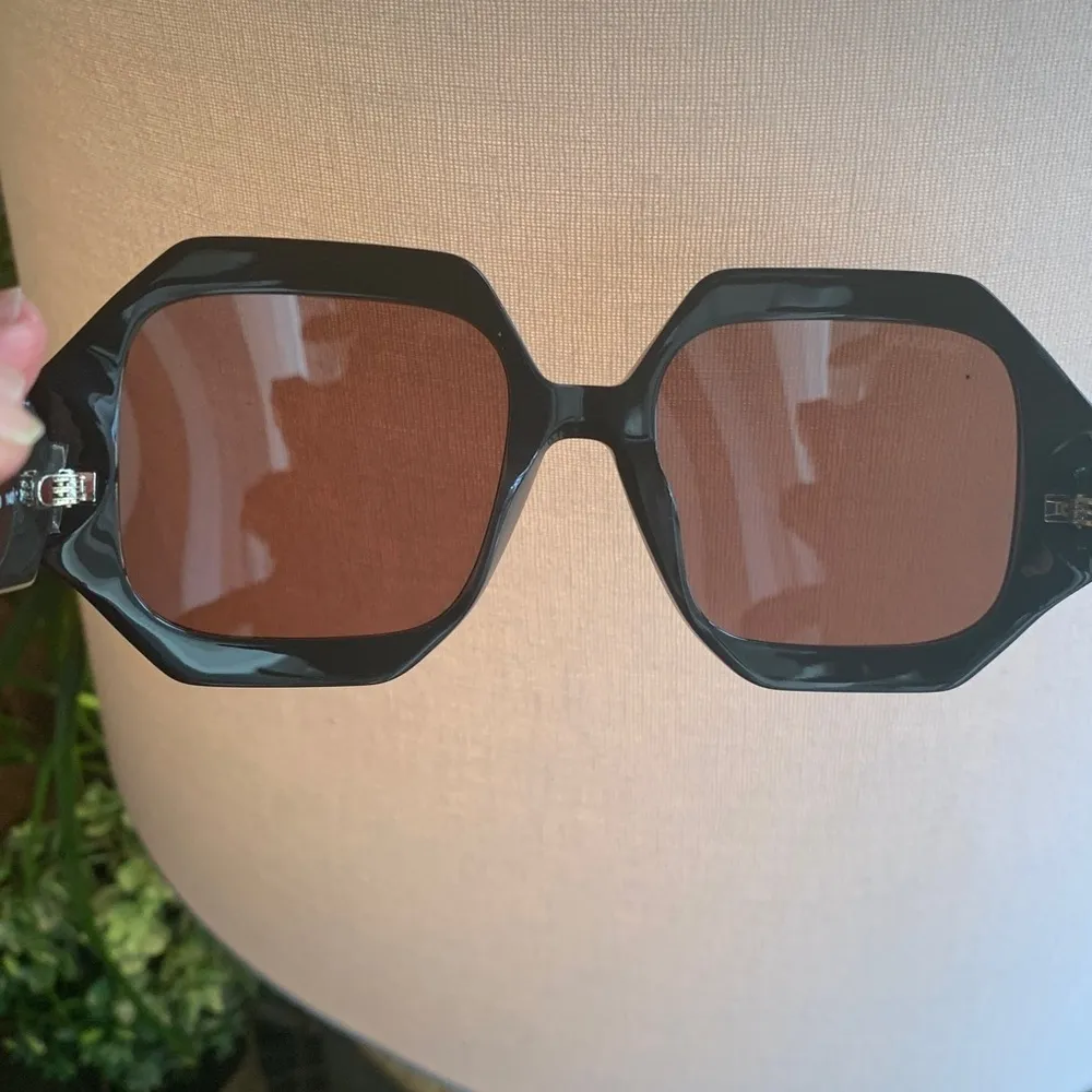 Swavorski Authentic SWAROVSKI 53mm crystals geometric square sunglasses - Image 9