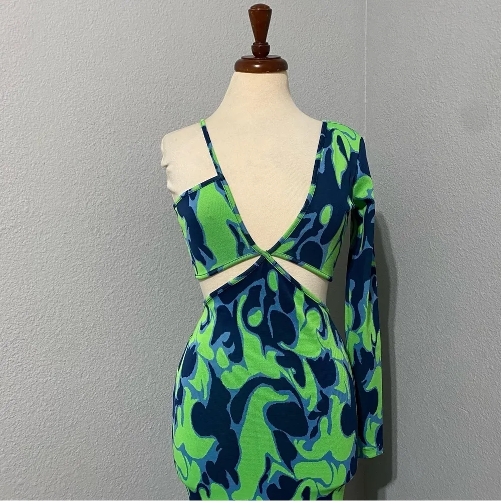 ZARA Green Asymmetric Jacquard V-Neck Dress Size M Spaghetti Strap One Sleeve - Image 9