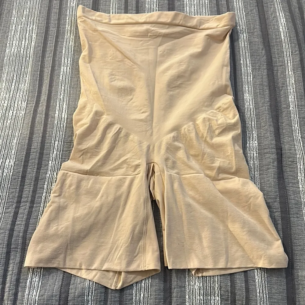SPANX Beige/Nude Shapewear Biker Shorts Full Tummy Panel Size 2XL EUC #1884 - Image 2