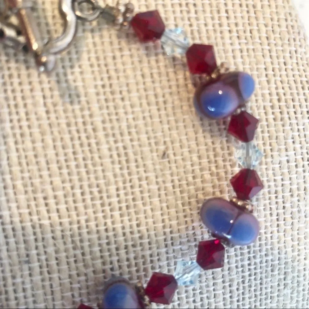 Silver bracelet w/ Swarovski and lamp work beads - Image 5