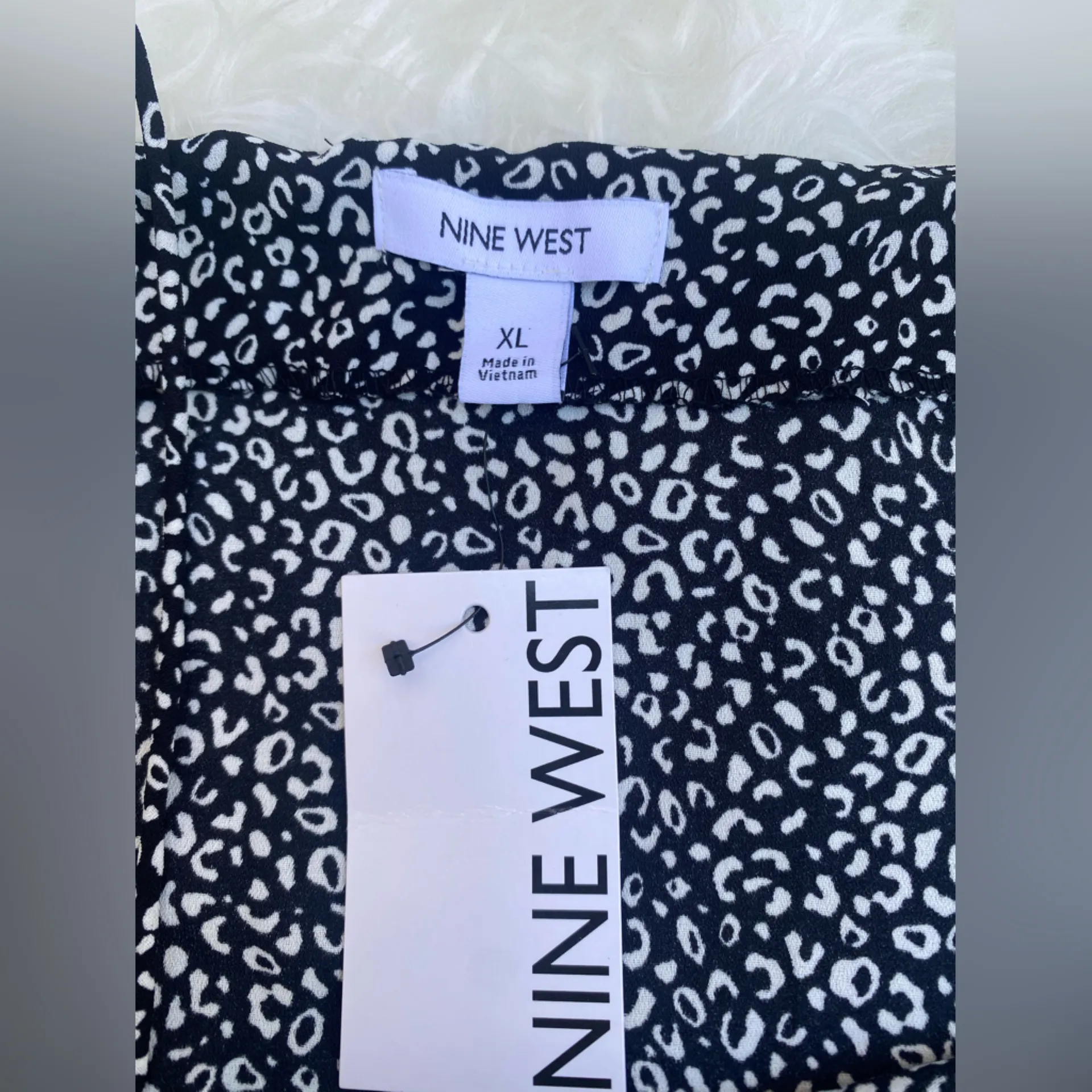 Nine West  top Size XL - Image 4