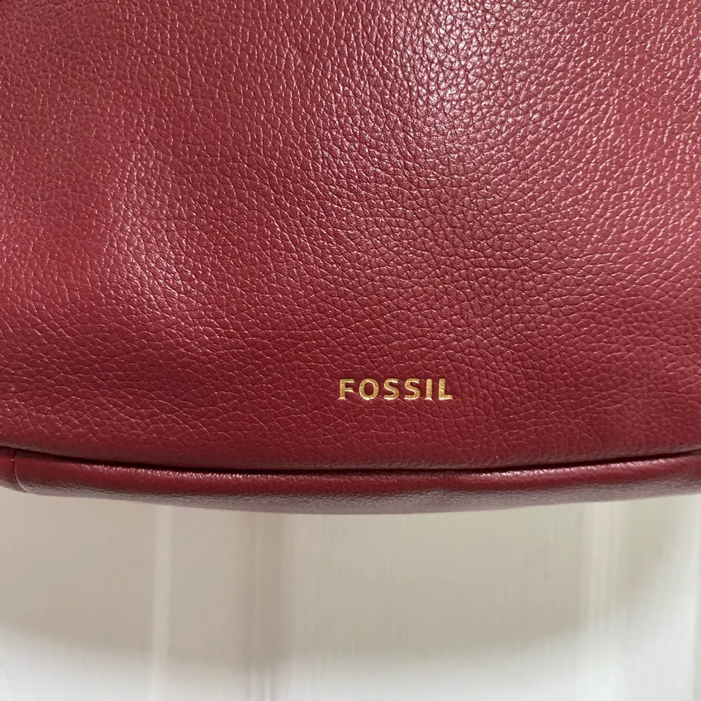 Fossil Burgundy Leather Shoulder Bag - Image 2