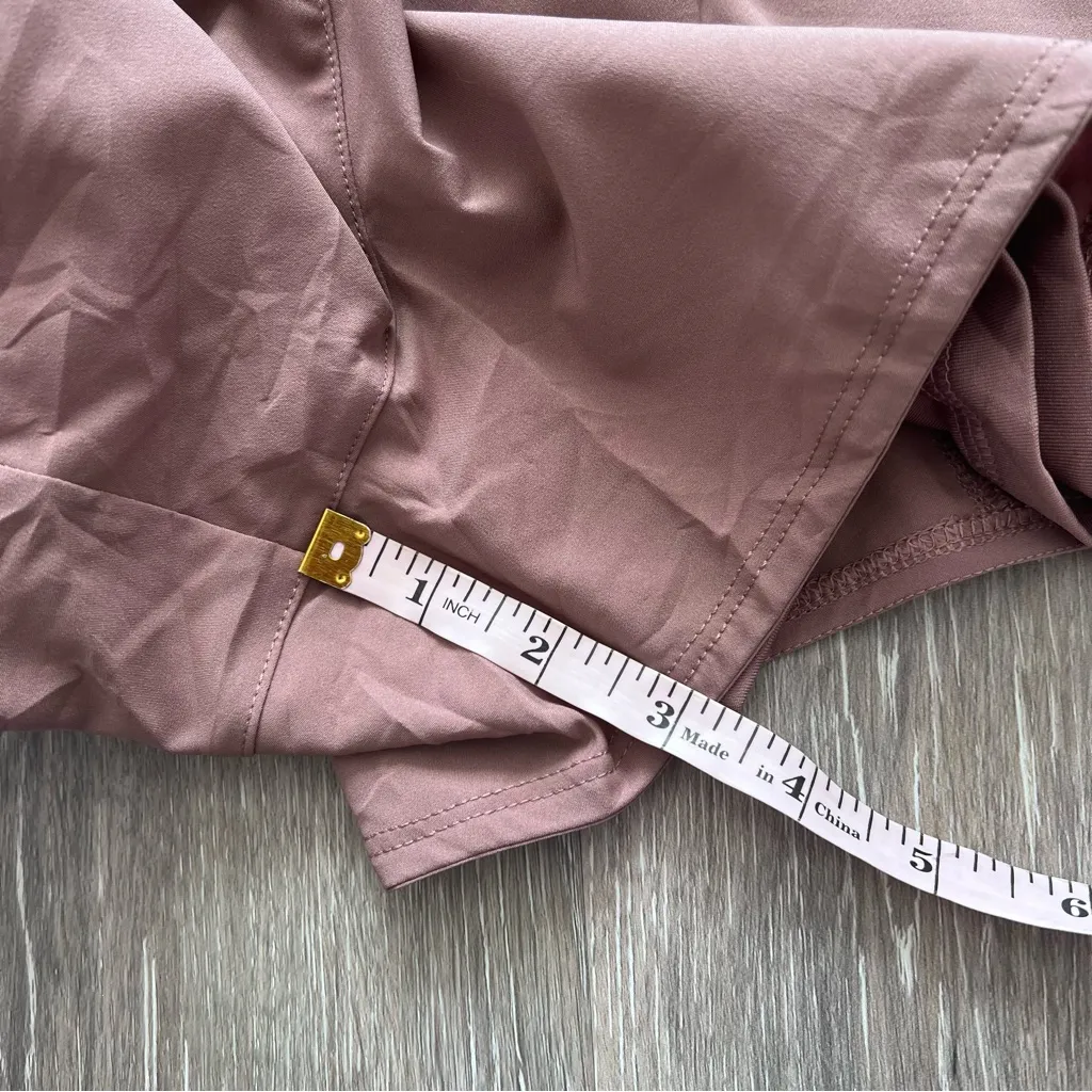 Nike Maeve‎ dusty pink running shorts - Image 2