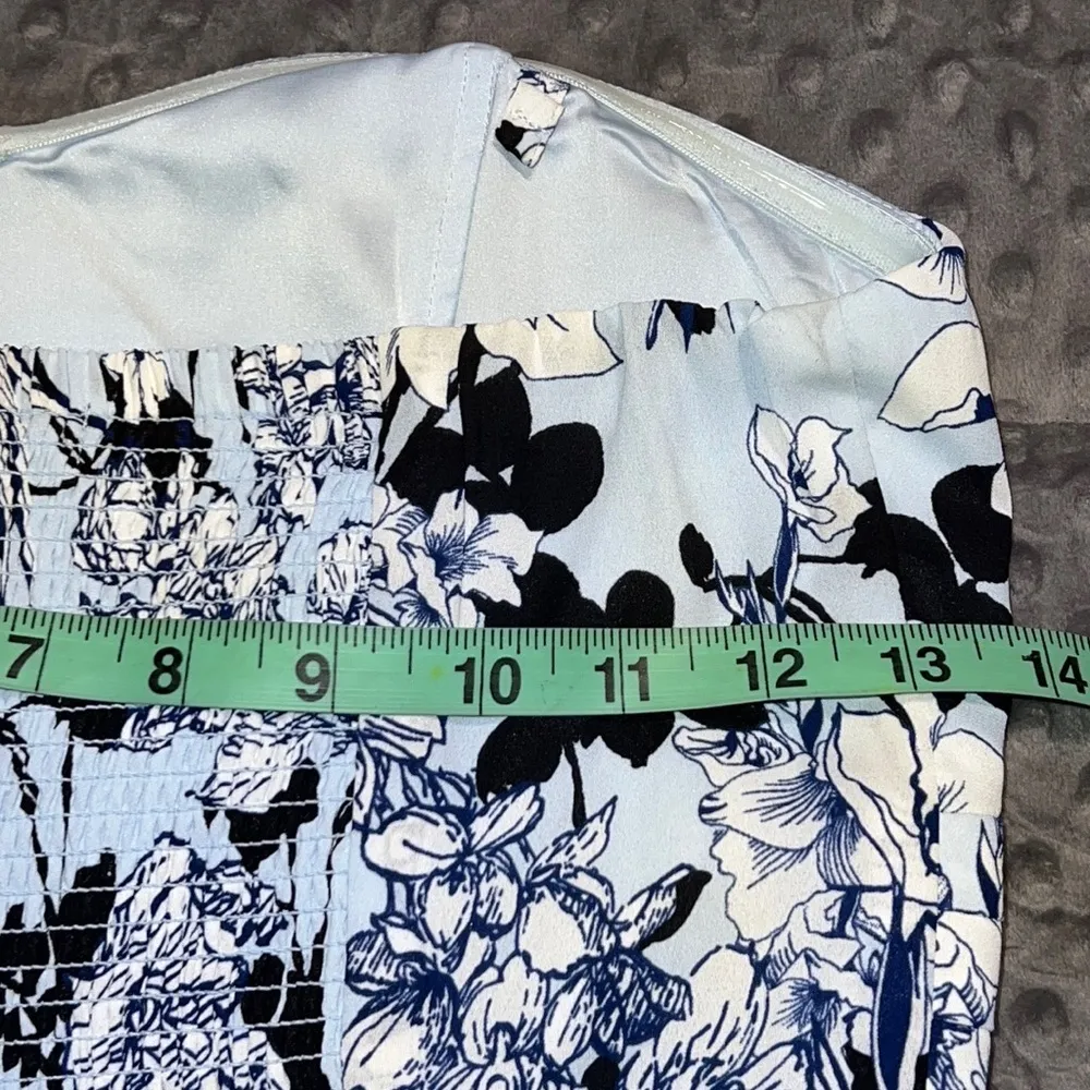 Express size 6 fit and flare strapless dress floral print blue black zips close - Image 7