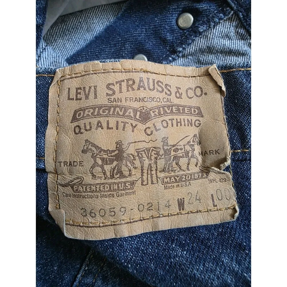 Vintage 1970s(?) Levi's Shorts Orange Tab Denim Women Size 22" Waist Little e - Image 6