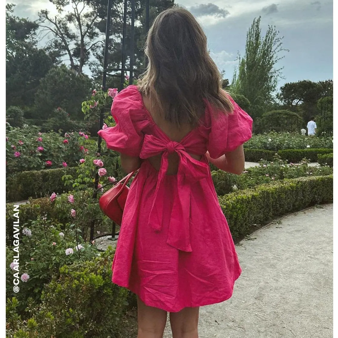 Showpo. Amalie The Label Hamyya Linen Tie Back Puff Sleeve Mini Dress Magenta - Image 2