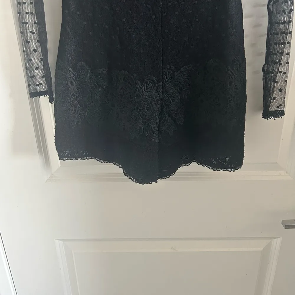 Alexis Lace Romper Size XS - Image 4