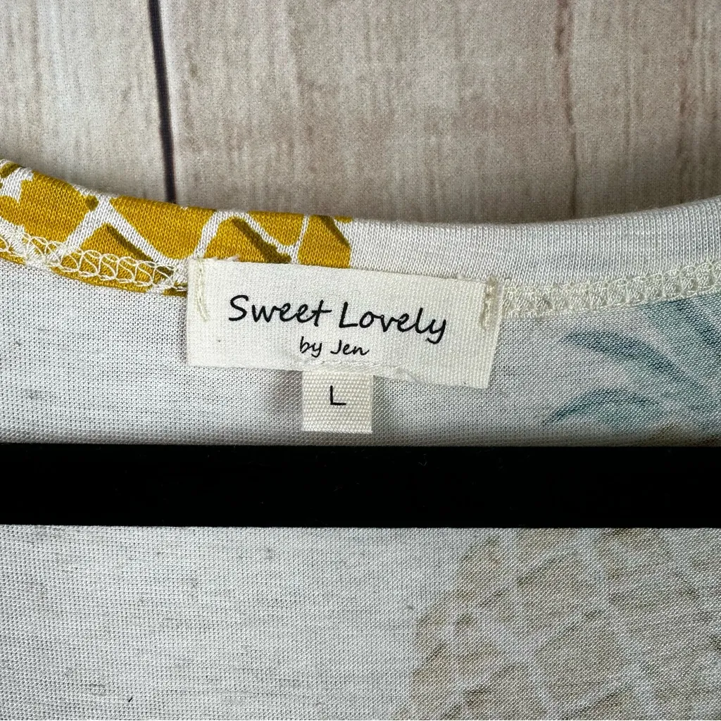 Pineapple Print Button - Image 3