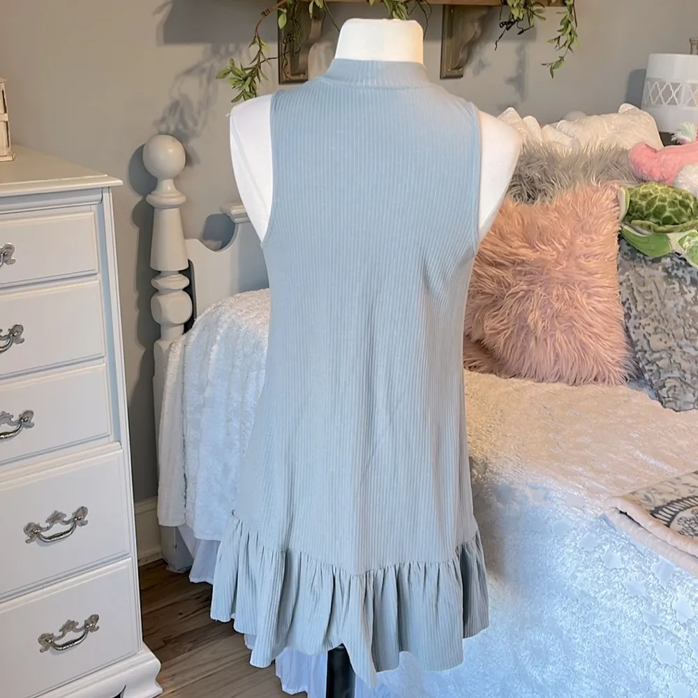 New Dress Choker Neck Gray Ruffle Hem - Image 6