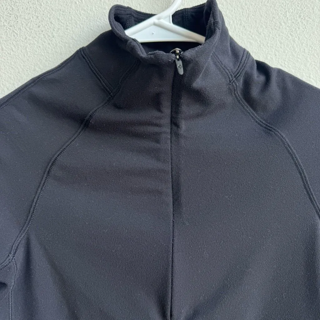 Lululemon Outrun the Elements 1/2 Zip Black Thumb holes Reflective Size 2 XS - Image 2