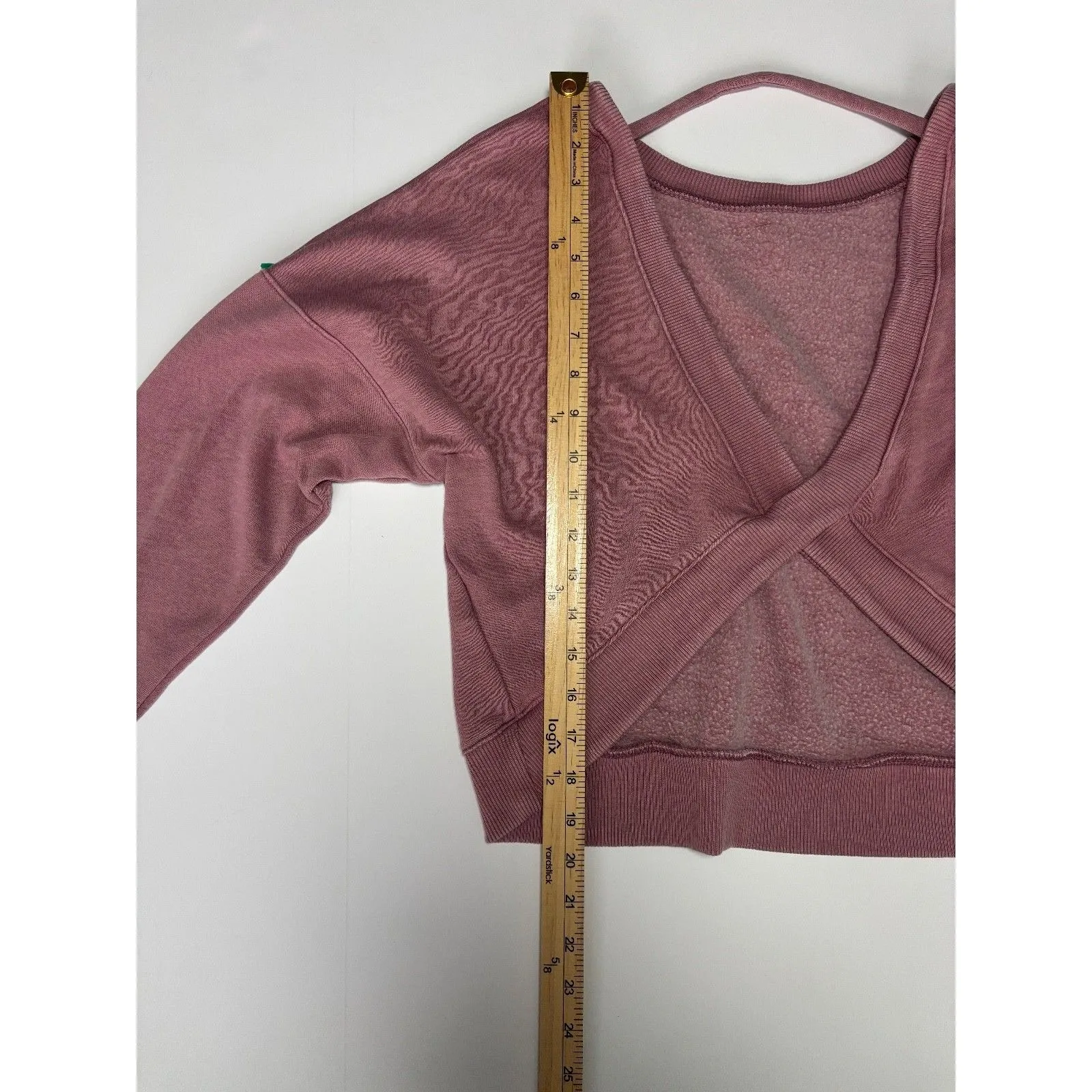 Womens AERO Mauve Pullover Open Back Sweatshirt sz med Aeropostale - Image 5
