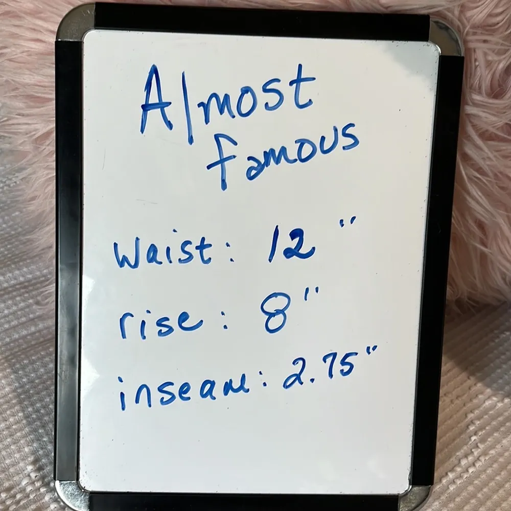 Almost Famous Shorts Black Elastic Waist Womens S Flirty Cotton - Image 13