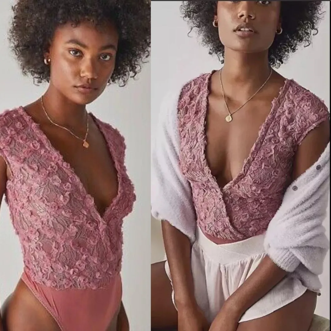 NEW Free People Intimately 2 Haute 2 Handle Pink Rosette Bodysuit Small Coquette - Image 2
