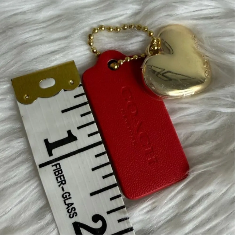 COACH Replacement Heart Metal & Hang Tag Bag - Image 3