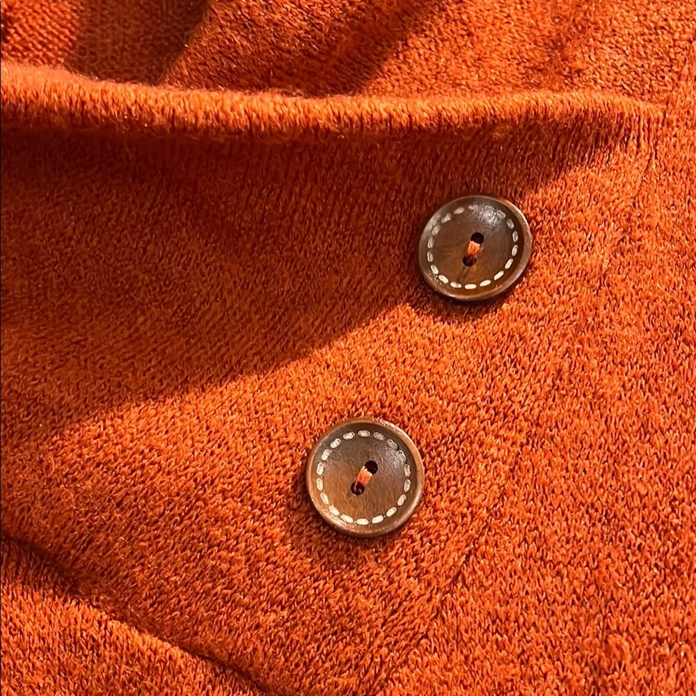 Style Rack Orange Cowl Neck Sweater with Patterned Sleeves - Image 5