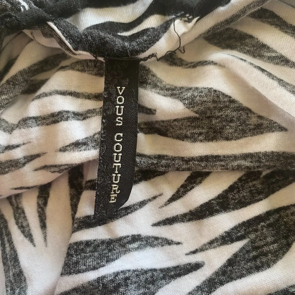 Vous Couture black and white zebra print sleeveless stretchy layered top small - Image 6